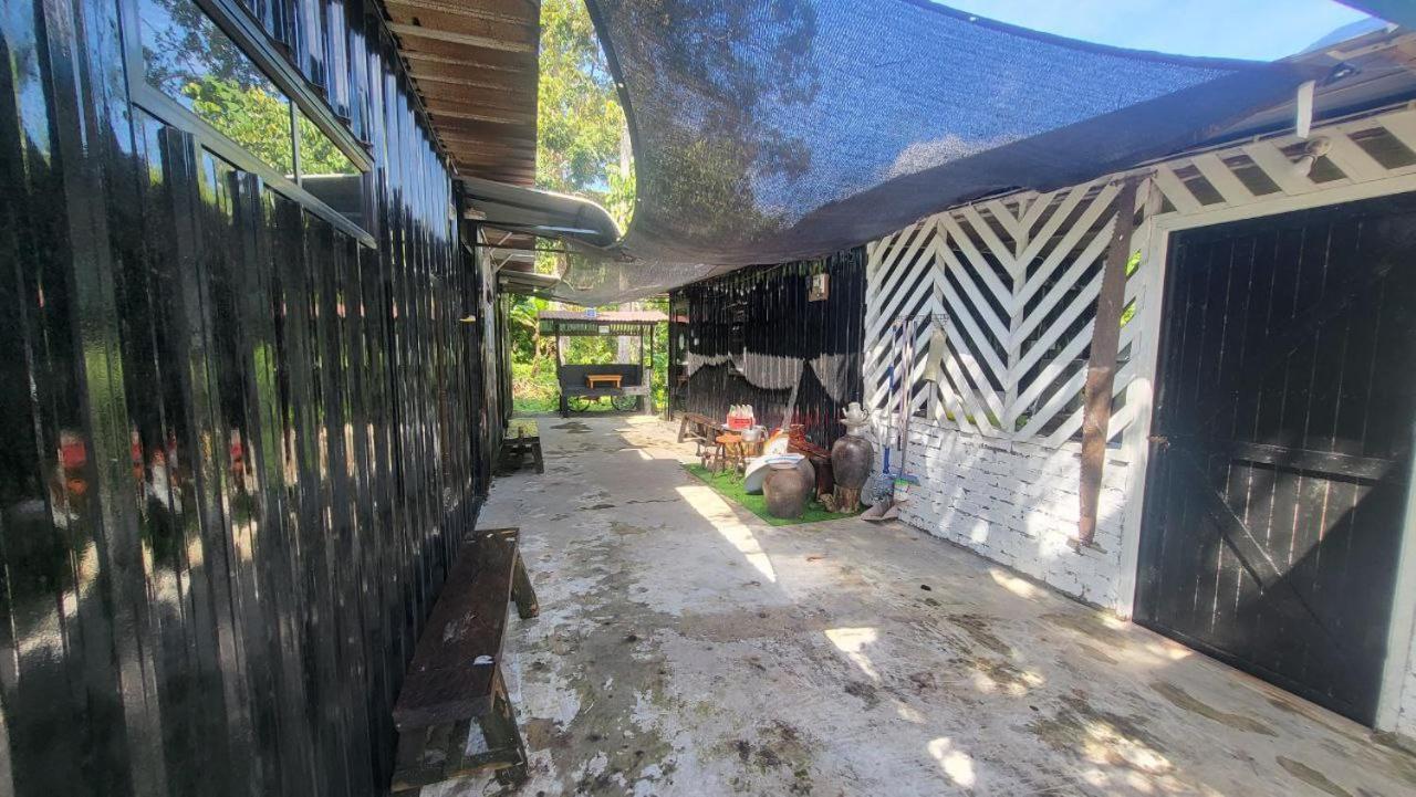 The K Kabin Pekan Exterior photo