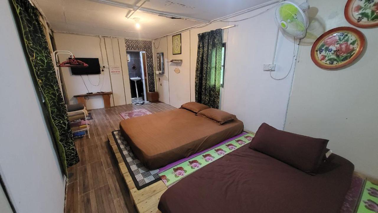 The K Kabin Pekan Exterior photo
